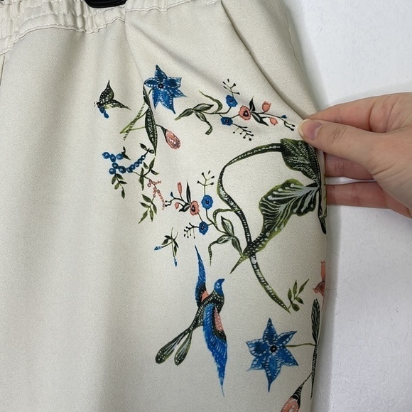 H&M off white floral birds side print elastic waist pants - Picture 2 of 10